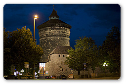 Ostmarkhaus bei Nacht